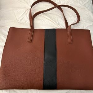 Vince Camuto Tote